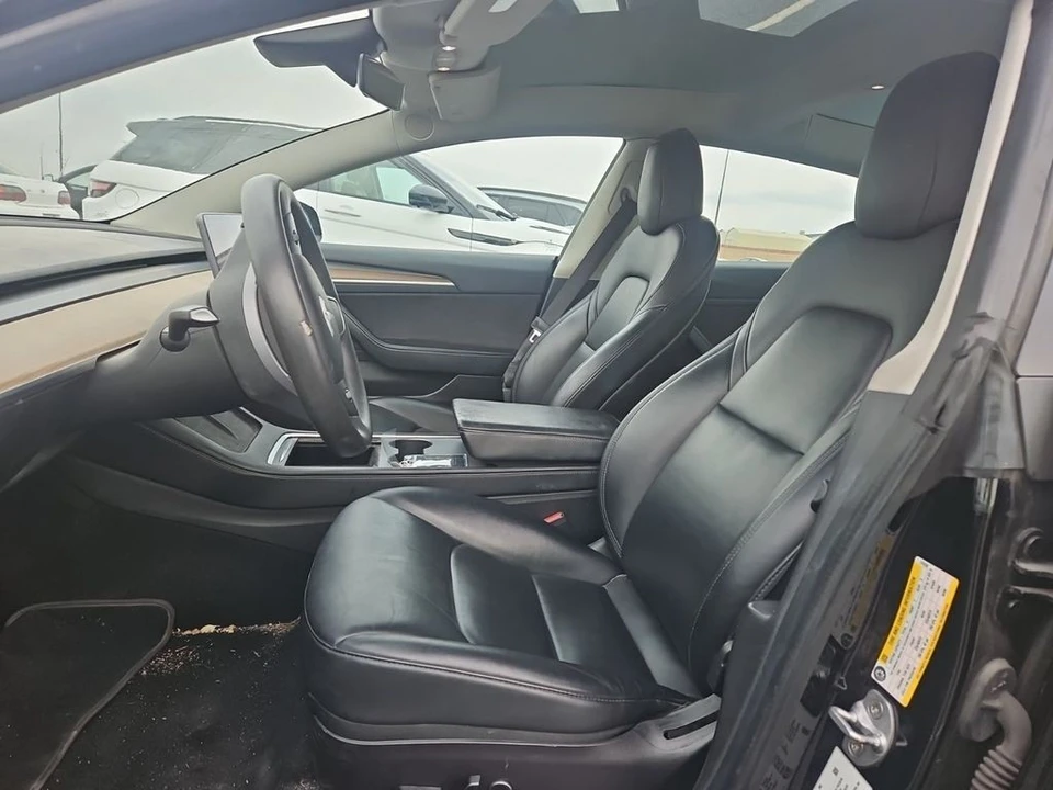 2022 Tesla Model 3 - Image 6 of 6