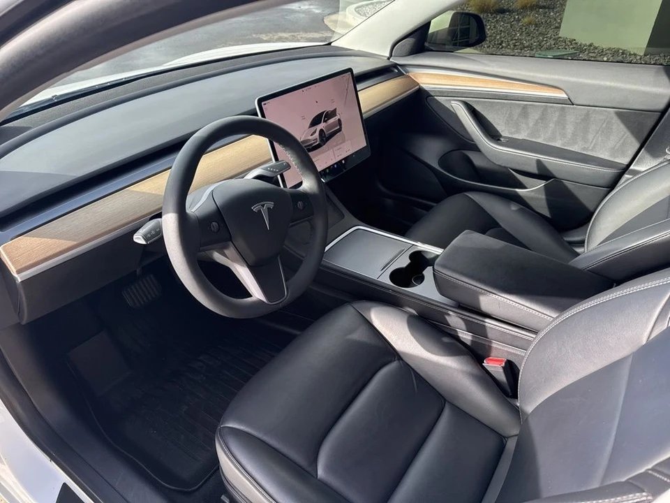 2022 Tesla Model 3 - Image 12 of 21