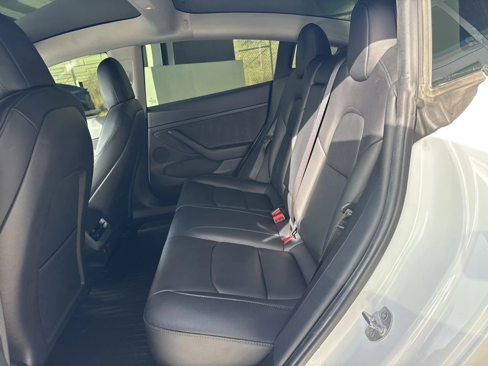 2022 Tesla Model 3 - Image 16 of 21