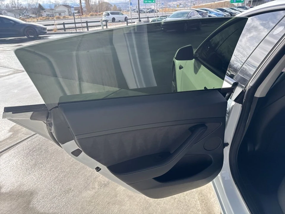 2022 Tesla Model 3 - Image 14 of 21