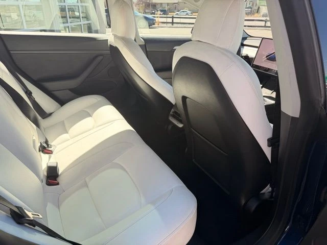 2022 Tesla Model 3 - Image 19 of 21