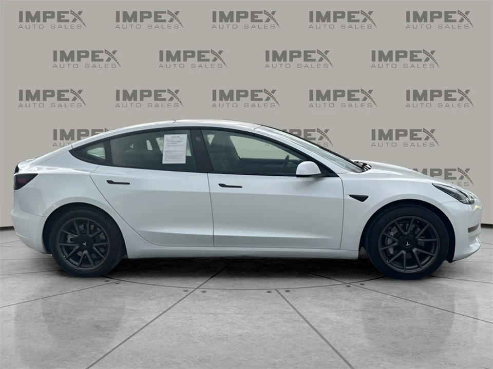 2022 Tesla Model 3 - Image 6 of 12