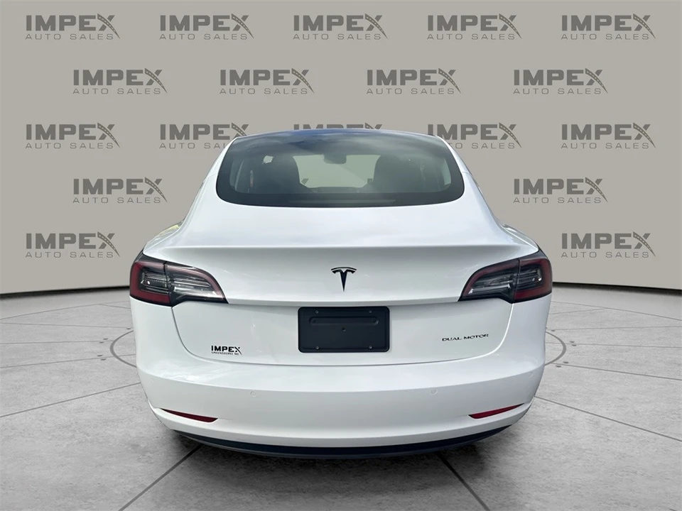 2022 Tesla Model 3 - Image 4 of 12