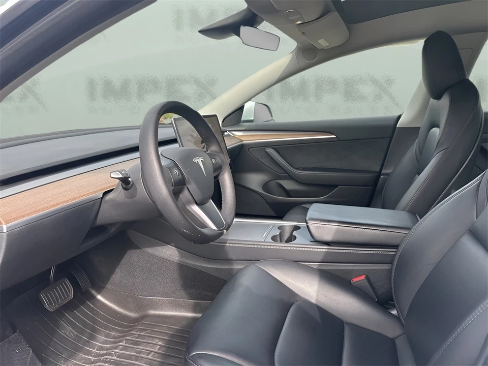 2022 Tesla Model 3 - Image 9 of 12