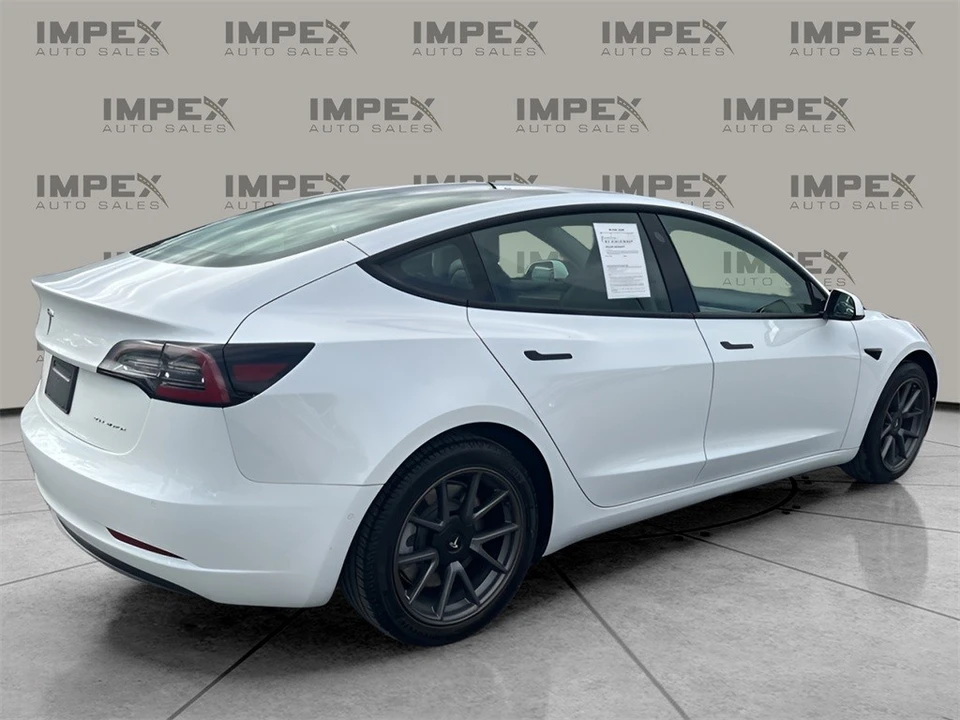 2022 Tesla Model 3 - Image 5 of 12