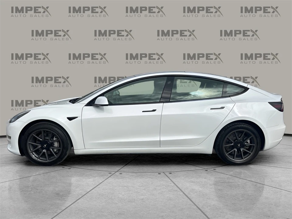 2022 Tesla Model 3 - Image 2 of 12