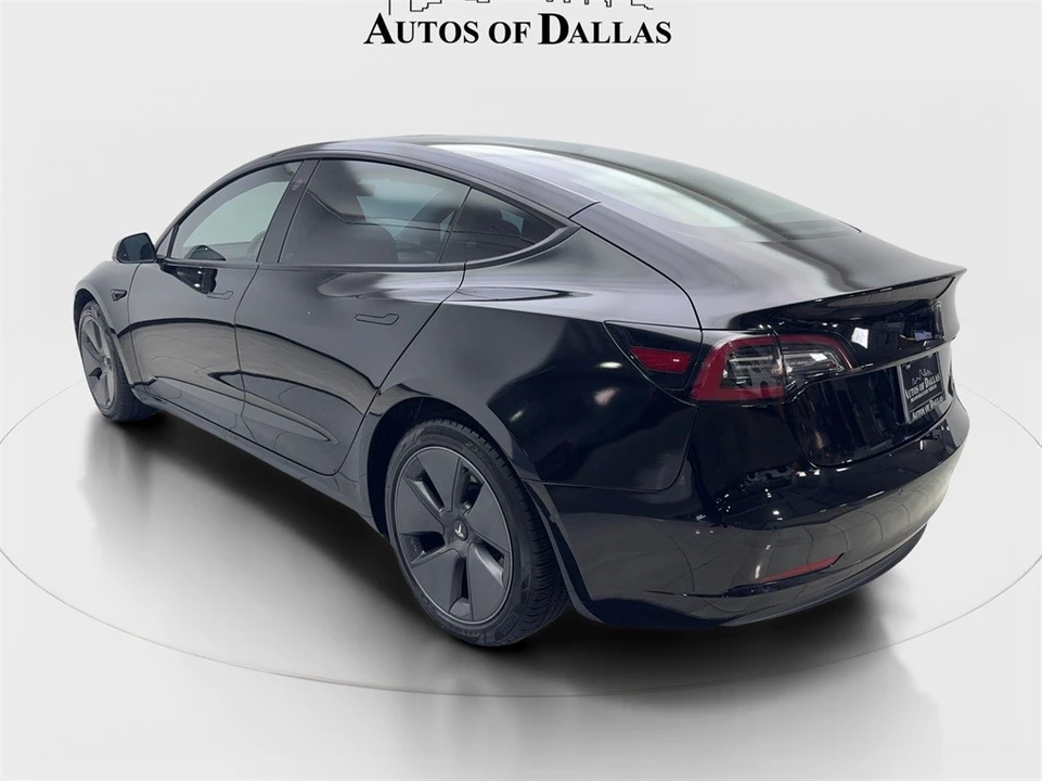 2022 Tesla Model 3 - Image 9 of 12