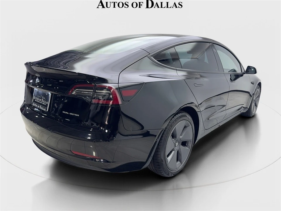 2022 Tesla Model 3 - Image 6 of 12