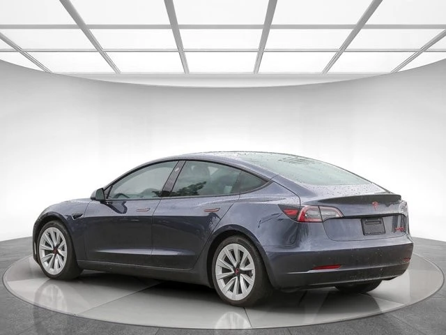 2022 Tesla Model 3 - Image 2 of 19
