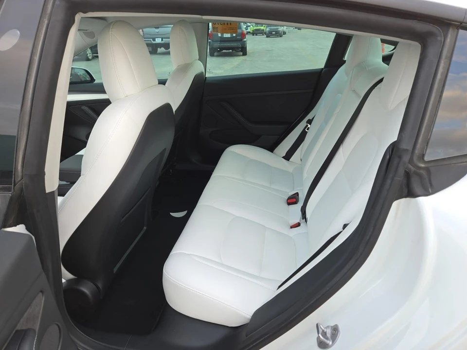 2022 Tesla Model 3 - Image 5 of 5