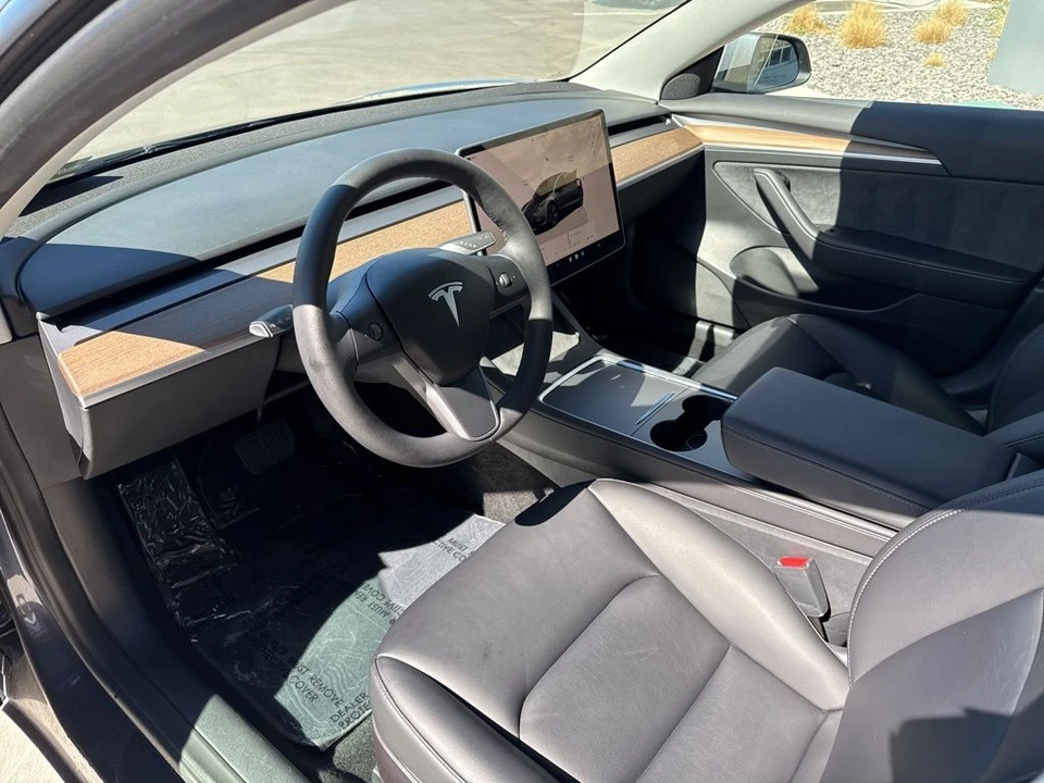 2022 Tesla Model 3 - Image 12 of 21