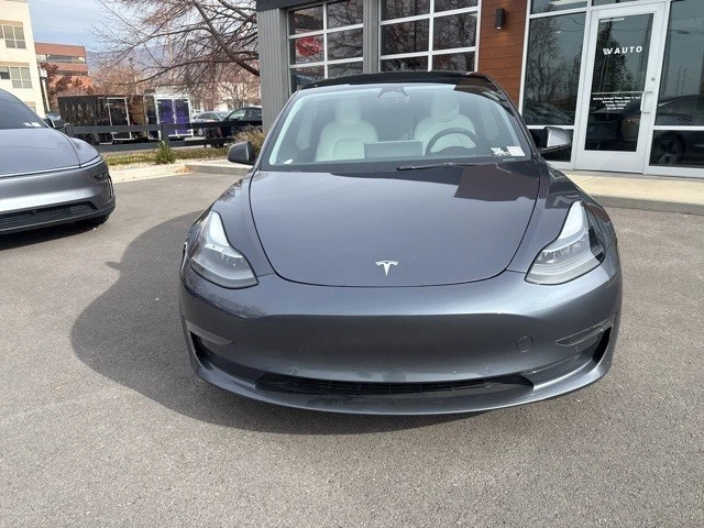 2022 Tesla Model 3 - Image 3 of 21