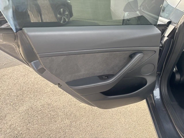 2022 Tesla Model 3 - Image 16 of 21