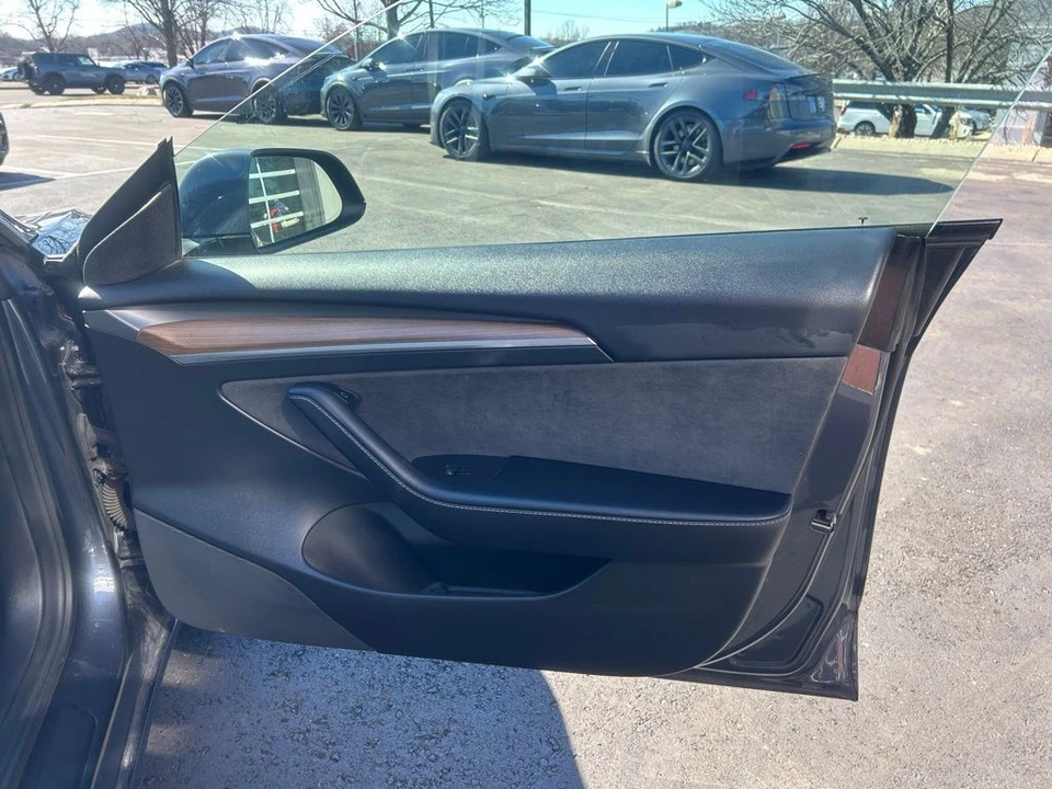 2022 Tesla Model 3 - Image 12 of 17