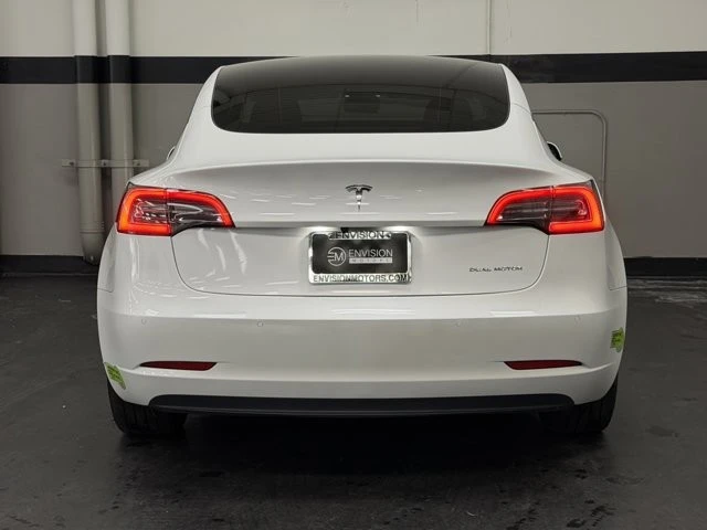 2022 Tesla Model 3 - Image 11 of 12