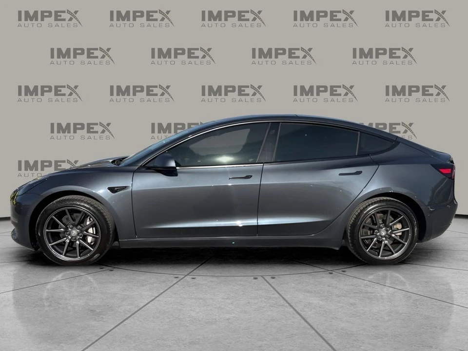 2022 Tesla Model 3 - Image 2 of 12
