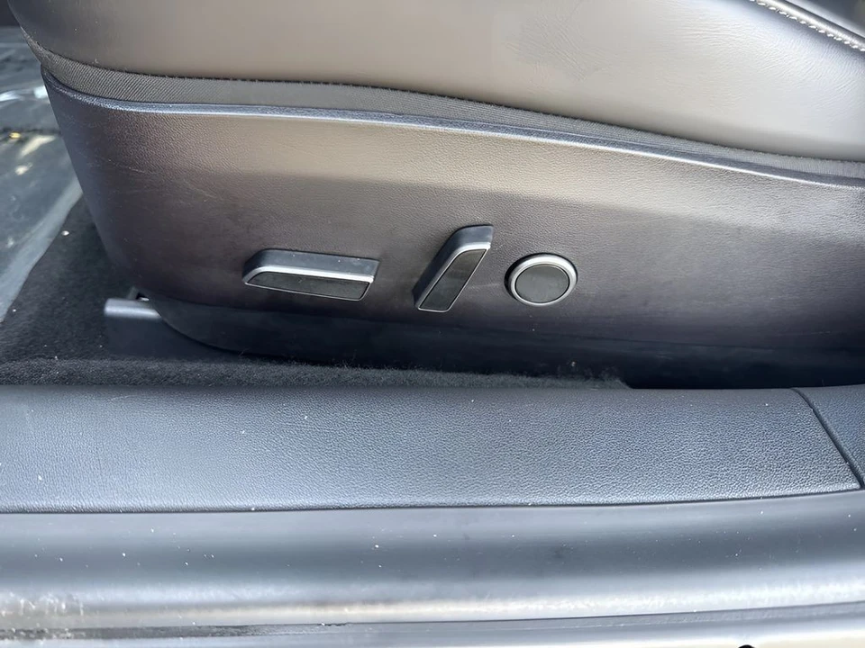 2022 Tesla Model 3 - Image 10 of 12