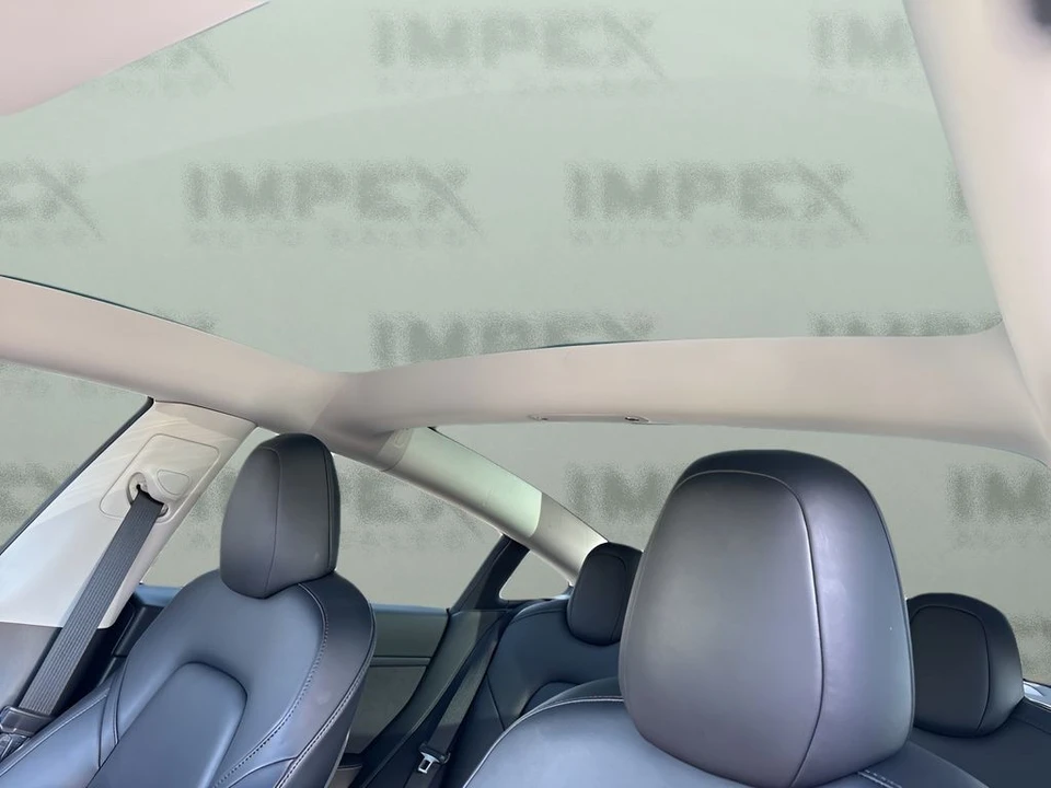 2022 Tesla Model 3 - Image 11 of 12