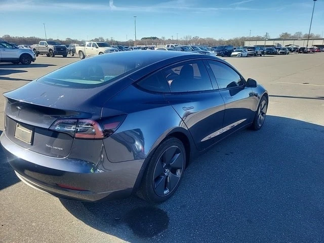 2022 Tesla Model 3 - Image 3 of 7