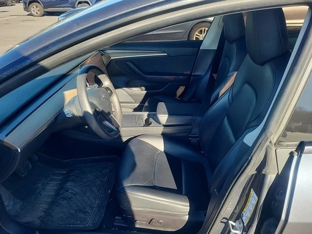 2022 Tesla Model 3 - Image 6 of 7