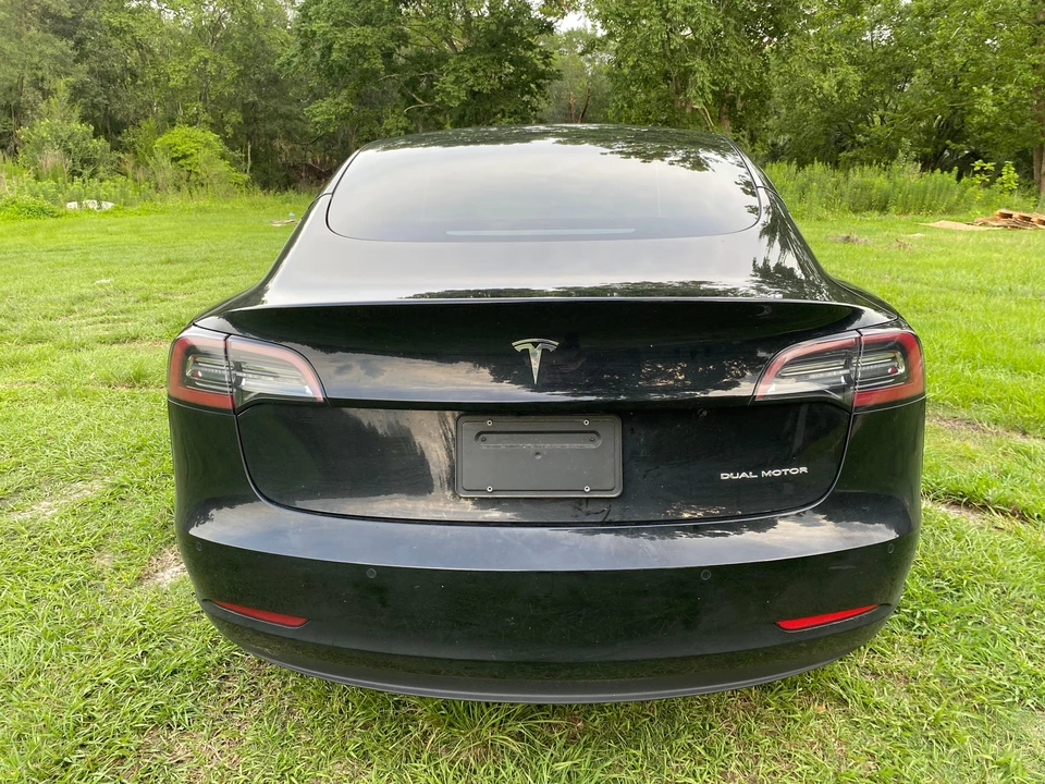 2022 Tesla Model 3 - Image 13 of 31