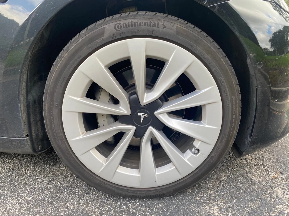 2022 Tesla Model 3 - Image 28 of 31