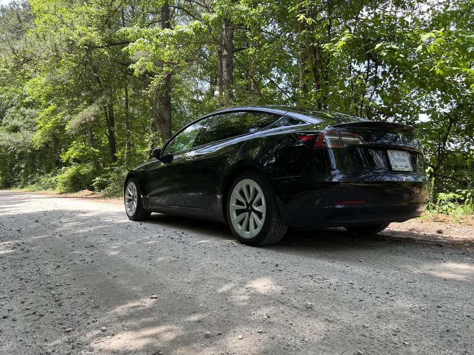2022 Tesla Model 3 - Image 12 of 31