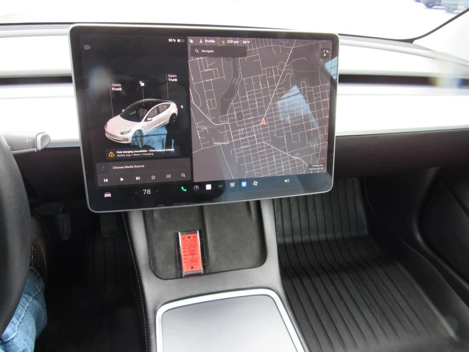 2022 Tesla Model 3 - Image 19 of 30