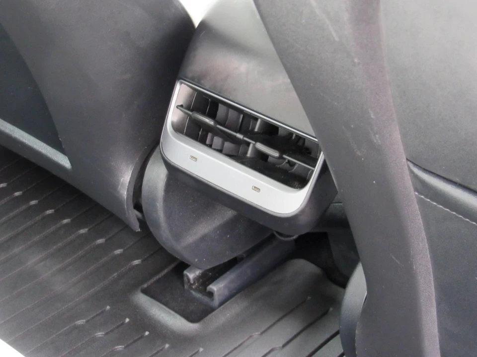 2022 Tesla Model 3 - Image 29 of 30
