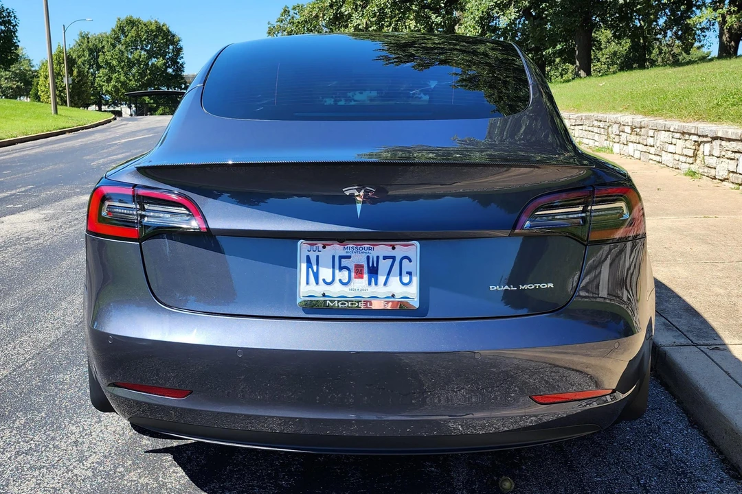 2022 Tesla Model 3 - Image 5 of 26