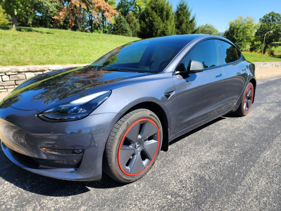 2022 Tesla Model 3 - Image 11 of 26
