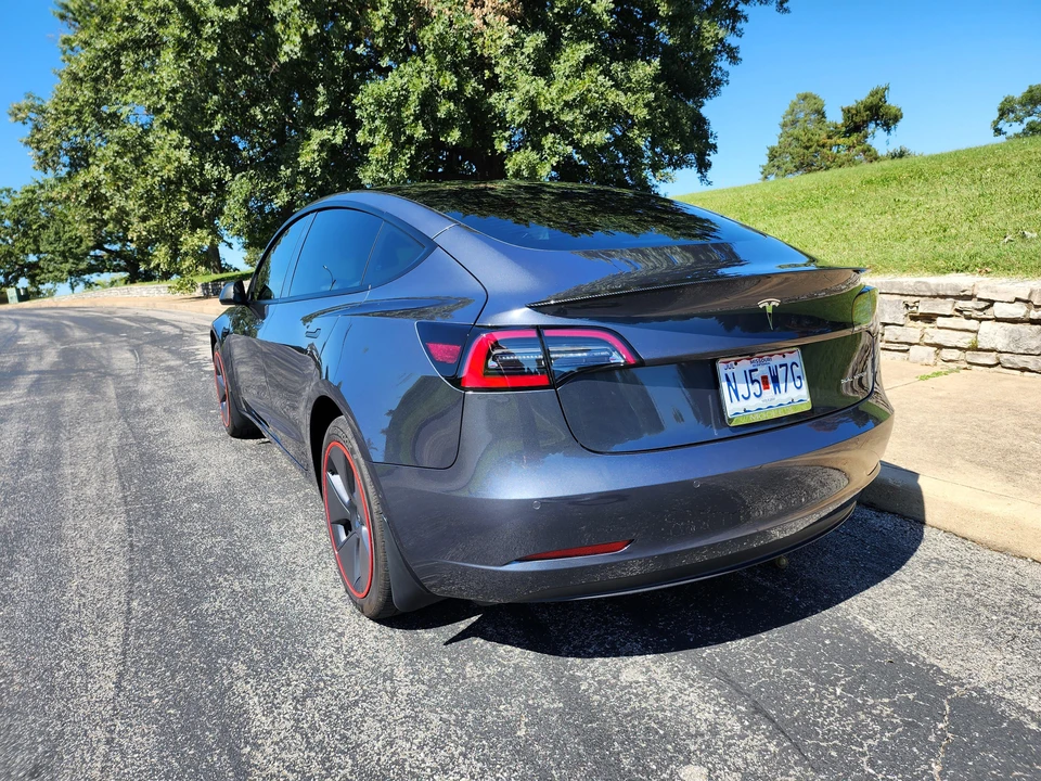 2022 Tesla Model 3 - Image 16 of 26