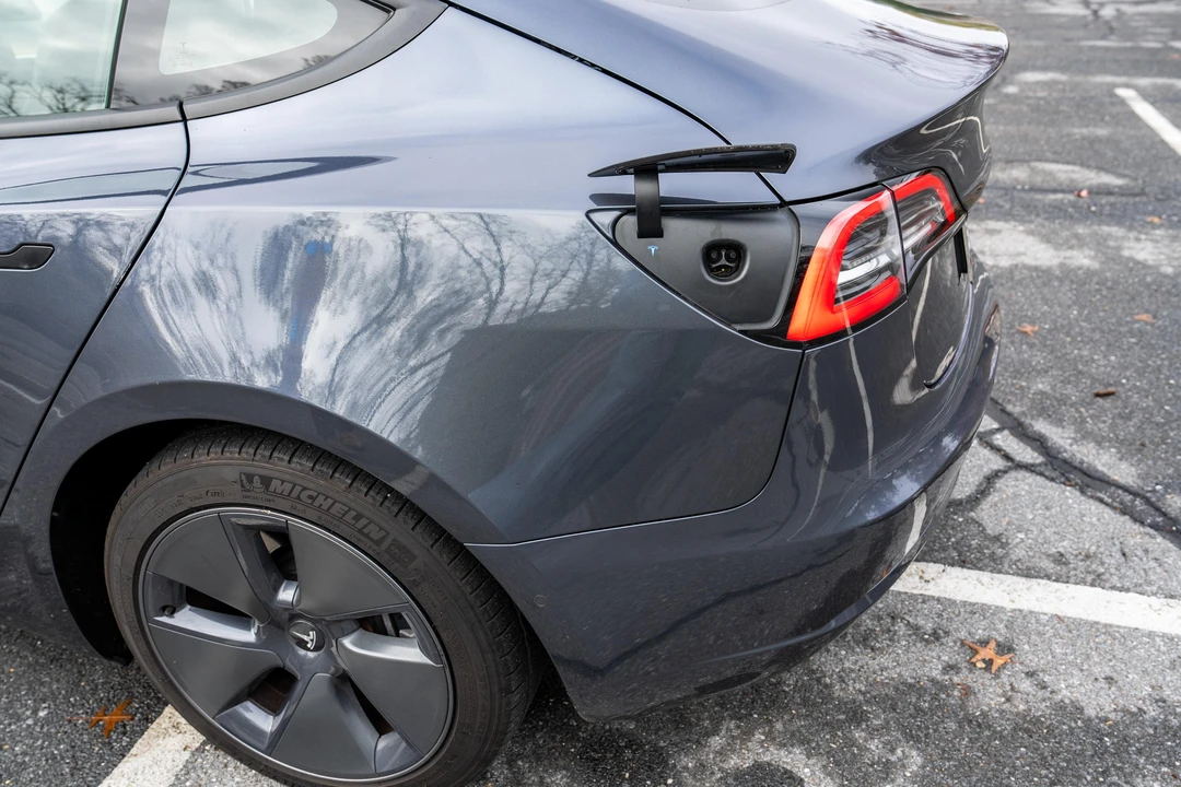 2022 Tesla Model 3 - Image 25 of 31
