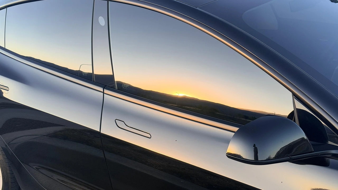 2022 Tesla Model 3 - Image 11 of 31