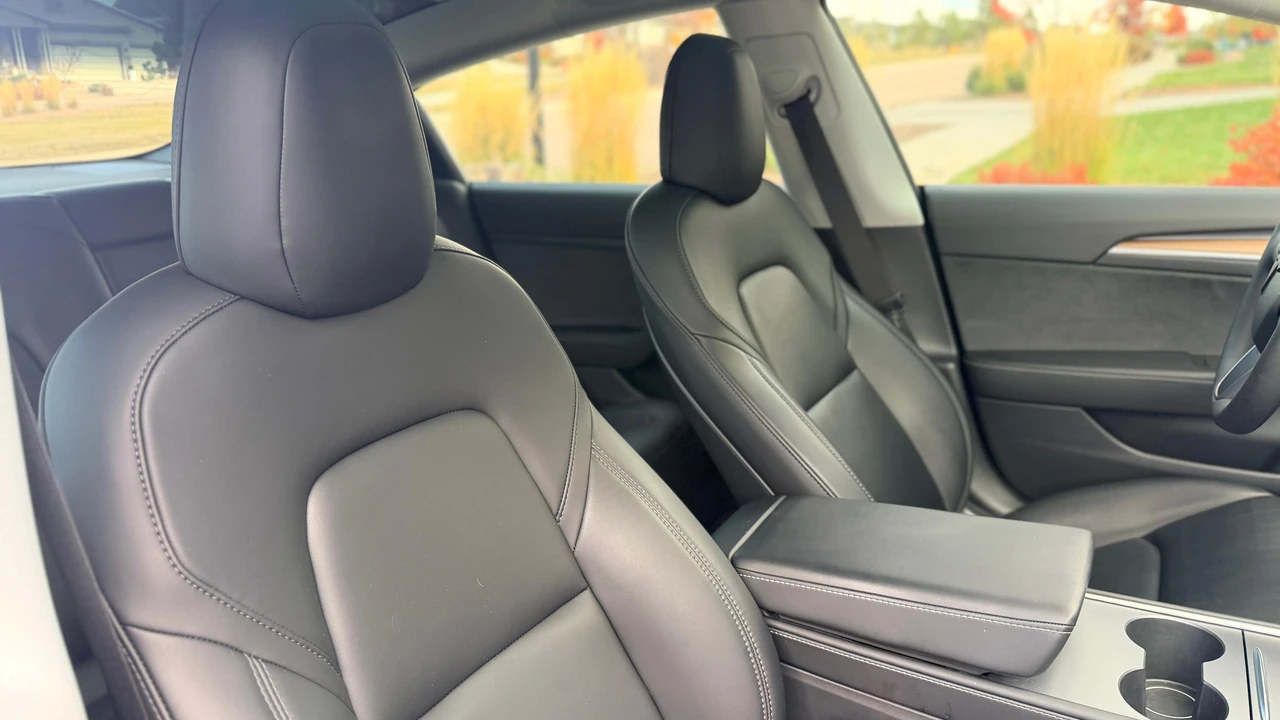 2022 Tesla Model 3 - Image 28 of 31
