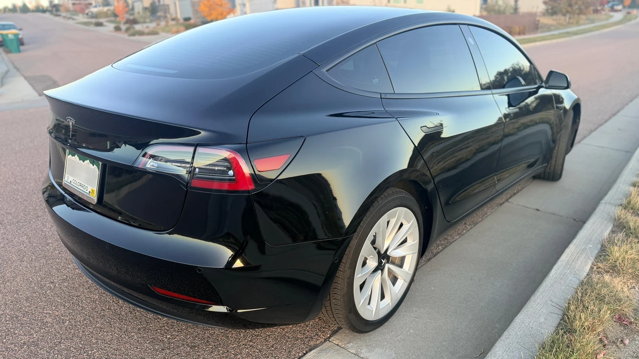 2022 Tesla Model 3 - Image 9 of 31
