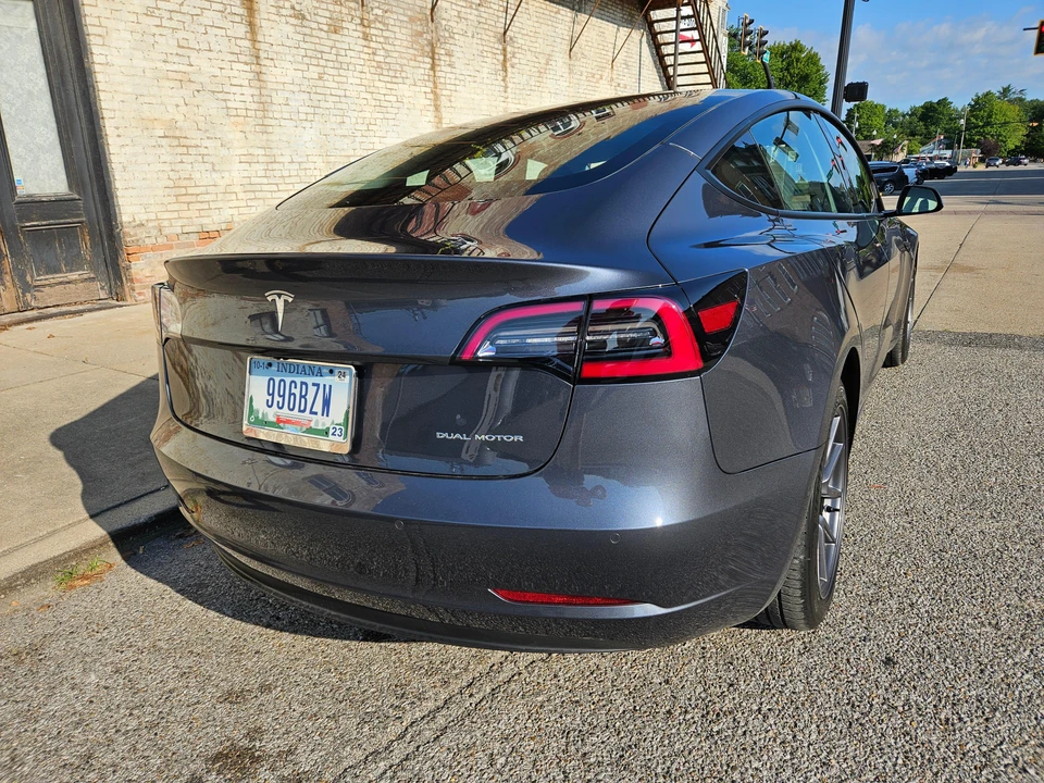 2022 Tesla Model 3 - Image 12 of 31