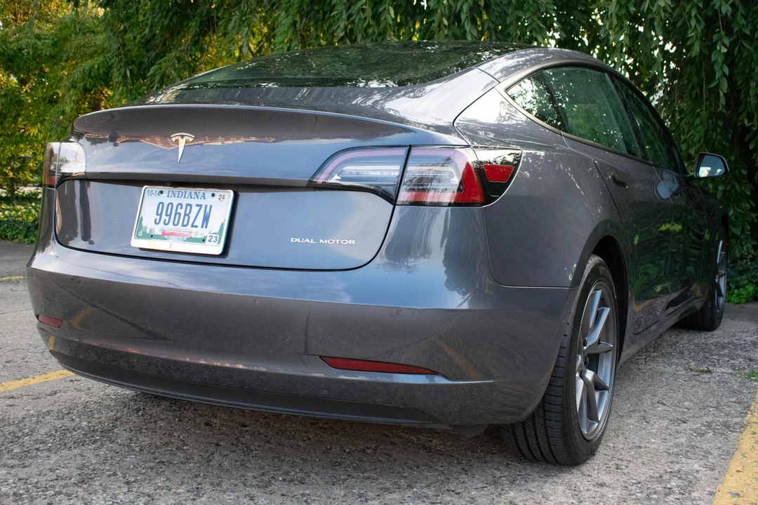 2022 Tesla Model 3 - Image 4 of 31