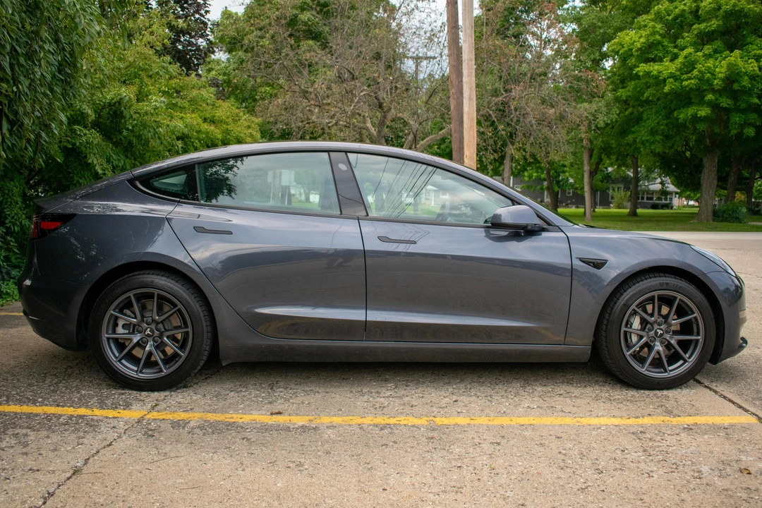 2022 Tesla Model 3 - Image 15 of 31