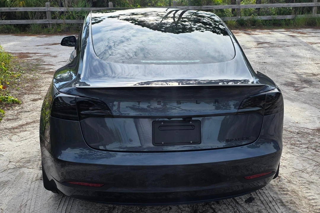 2022 Tesla Model 3 - Image 5 of 31