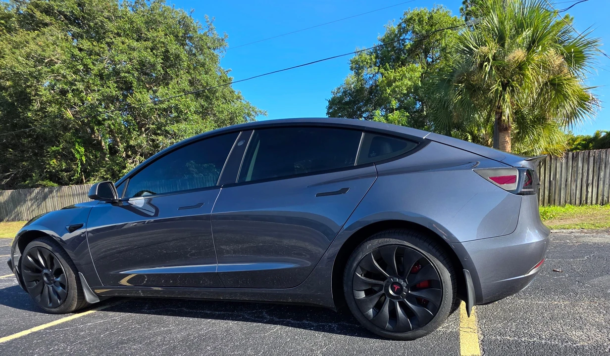 2022 Tesla Model 3 - Image 16 of 31