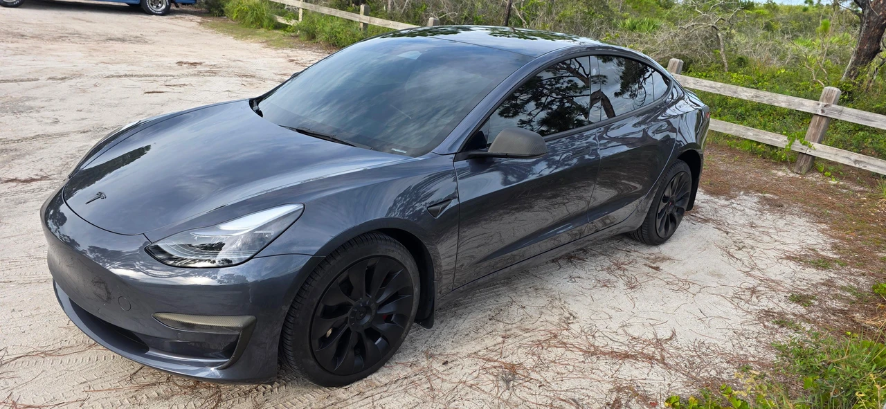 2022 Tesla Model 3 - Image 6 of 31
