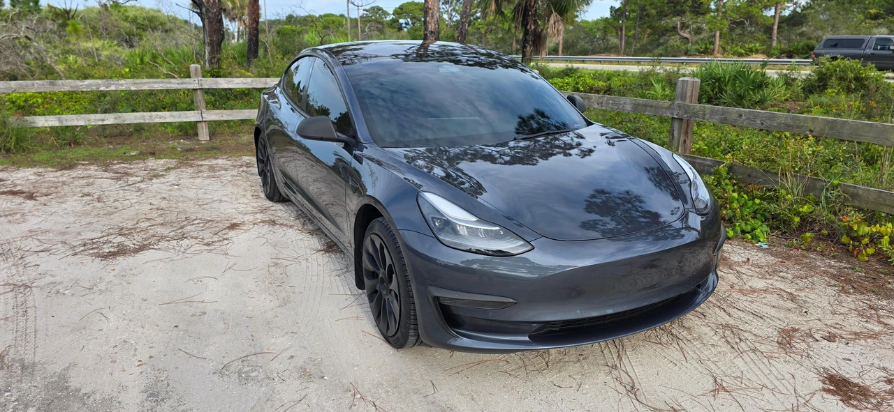 2022 Tesla Model 3 - Image 11 of 31