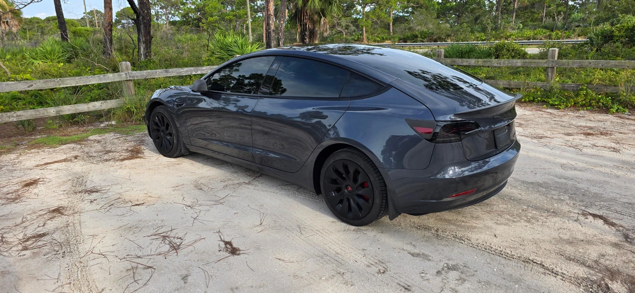 2022 Tesla Model 3 - Image 7 of 31