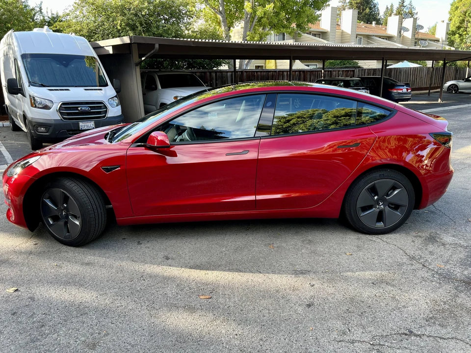 2022 Tesla Model 3 - Image 14 of 31