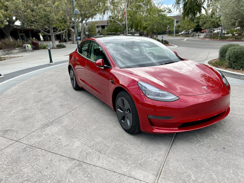 2022 Tesla Model 3 - Image 21 of 31