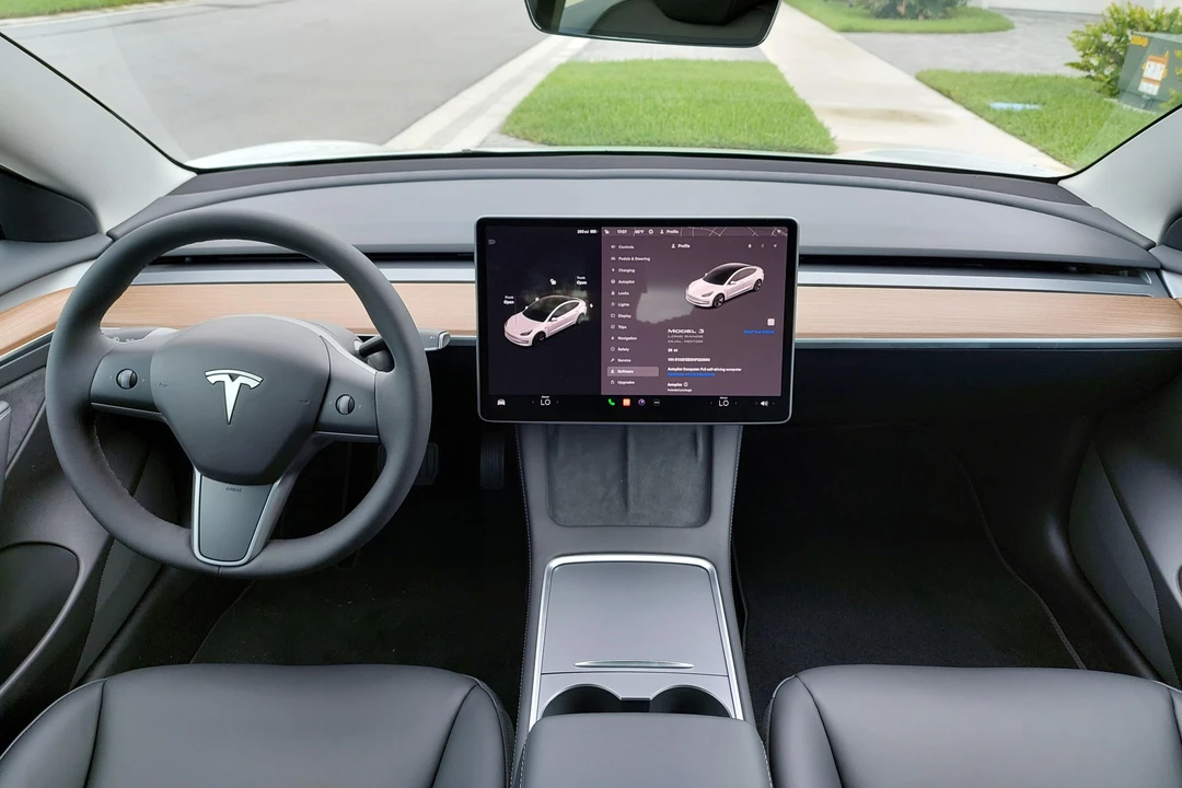 2022 Tesla Model 3 - Image 26 of 31