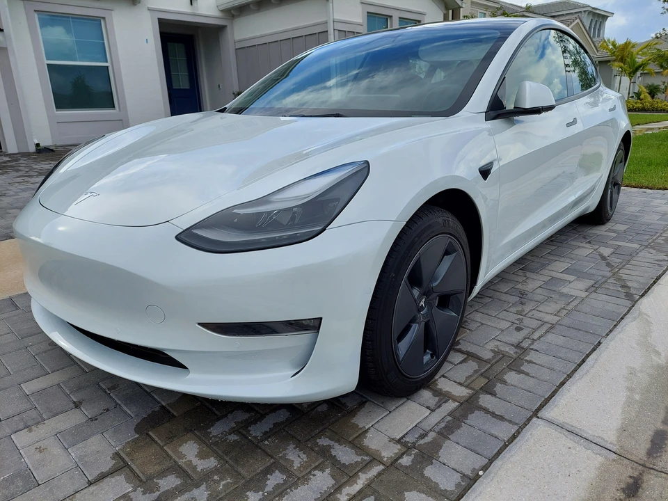 2022 Tesla Model 3 - Image 7 of 31