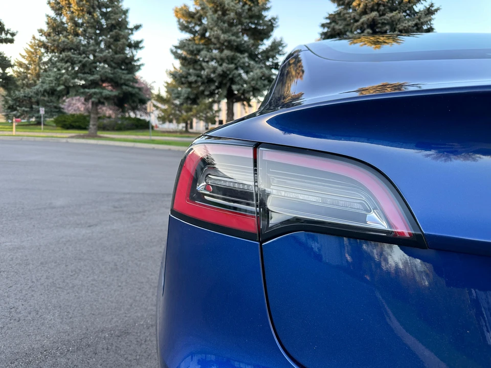 2022 Tesla Model 3 - Image 18 of 31
