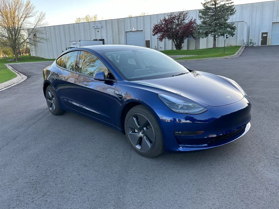 2022 Tesla Model 3 - Image 8 of 31